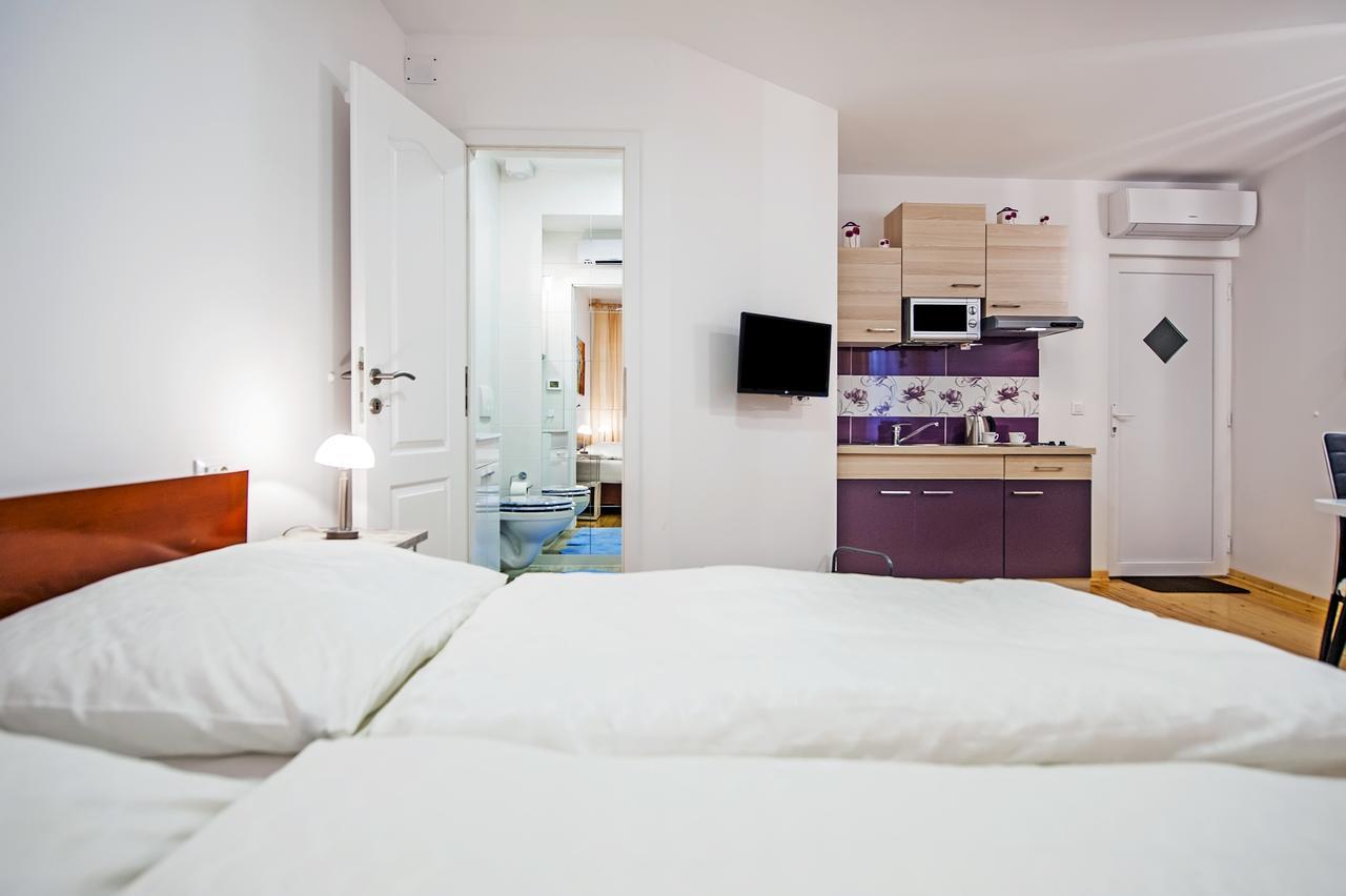 La Svalba Rooms & Studios Ровинь Экстерьер фото
