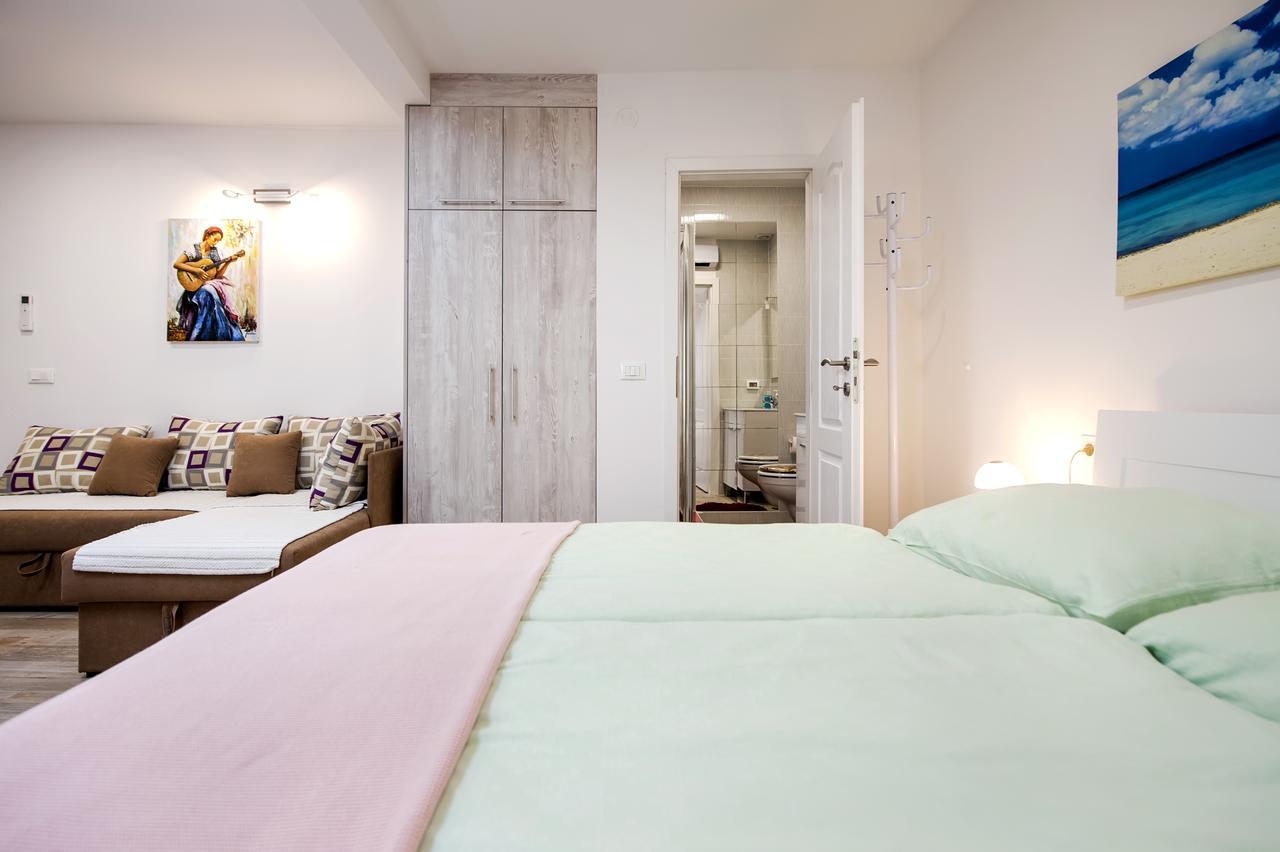 La Svalba Rooms & Studios Ровинь Экстерьер фото