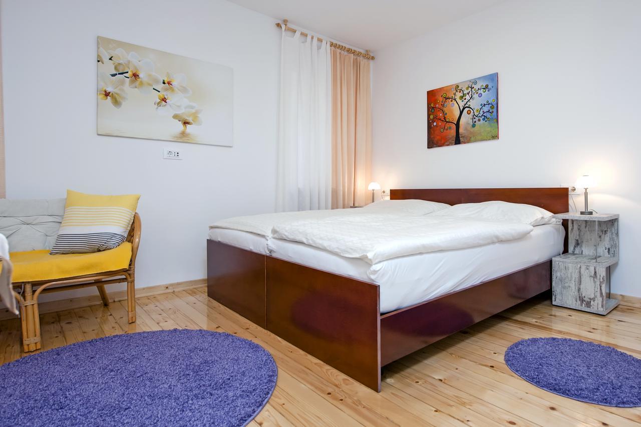 La Svalba Rooms & Studios Ровинь Экстерьер фото