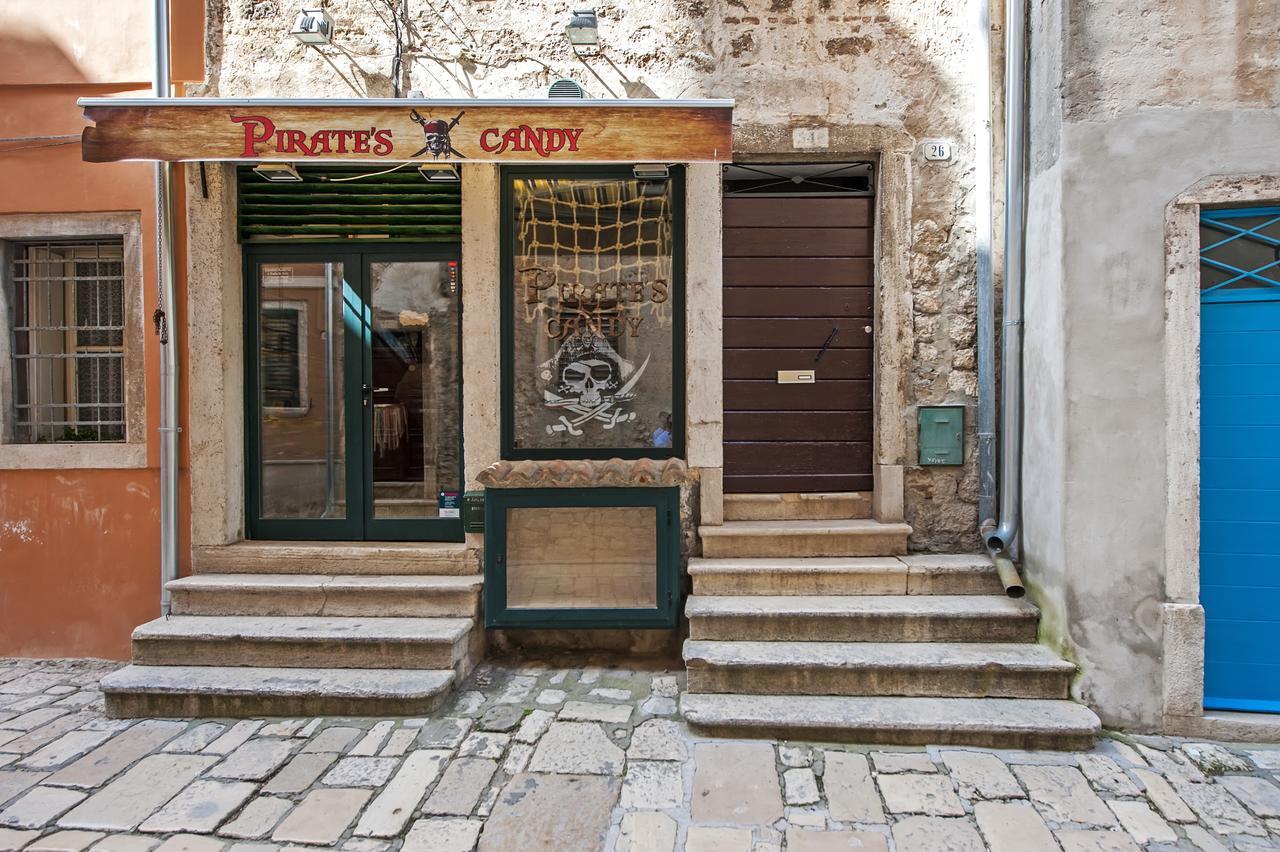 La Svalba Rooms & Studios Ровинь Экстерьер фото