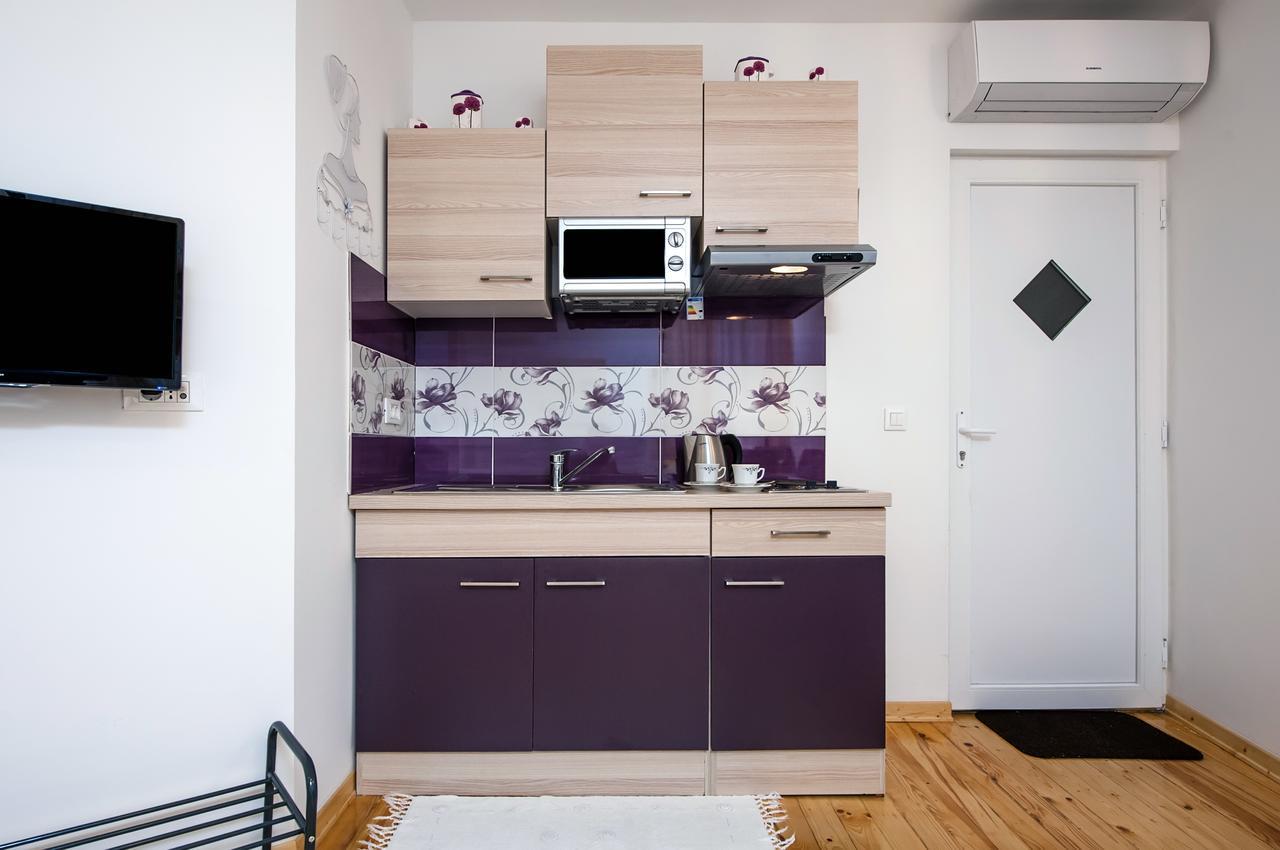La Svalba Rooms & Studios Ровинь Экстерьер фото